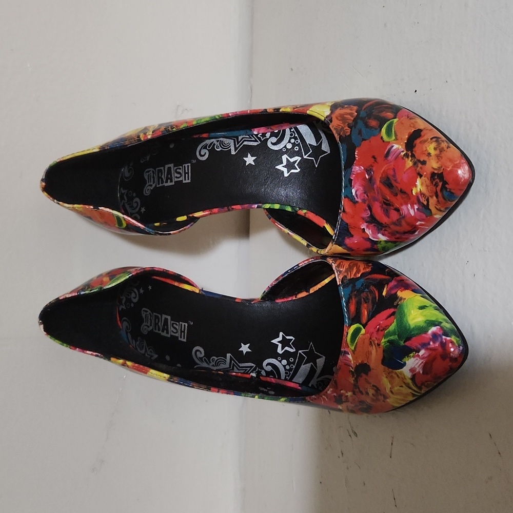 High heel shoes